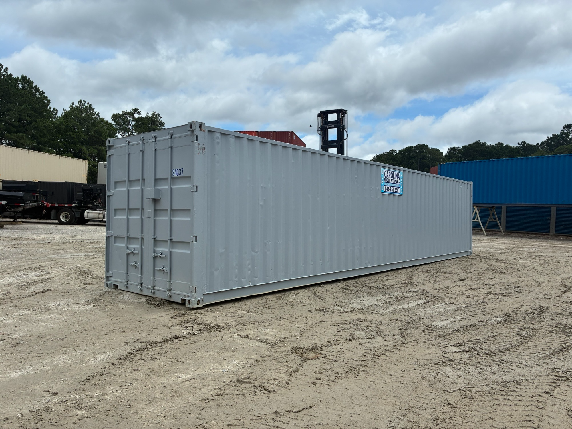 40' Storage Container image 2