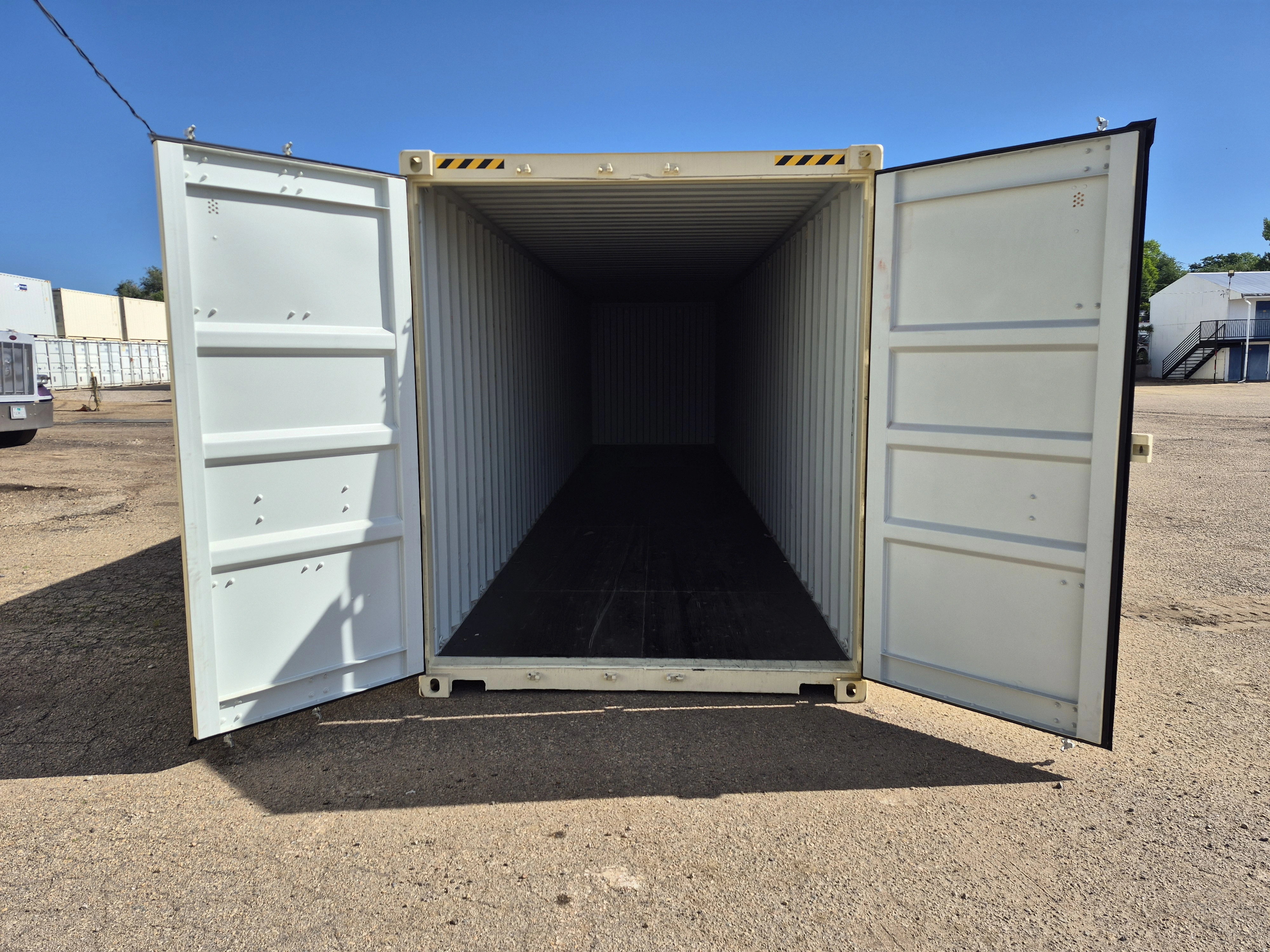 40' Storage Container image 3