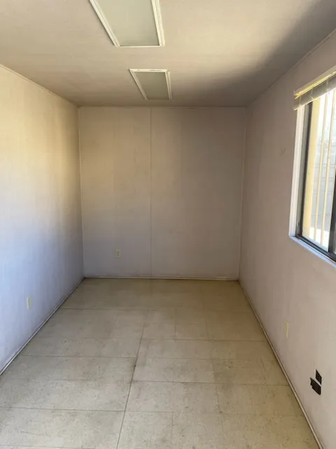20' Office Container image 4