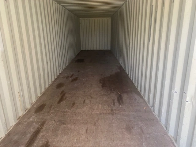 40' Storage Container image 5