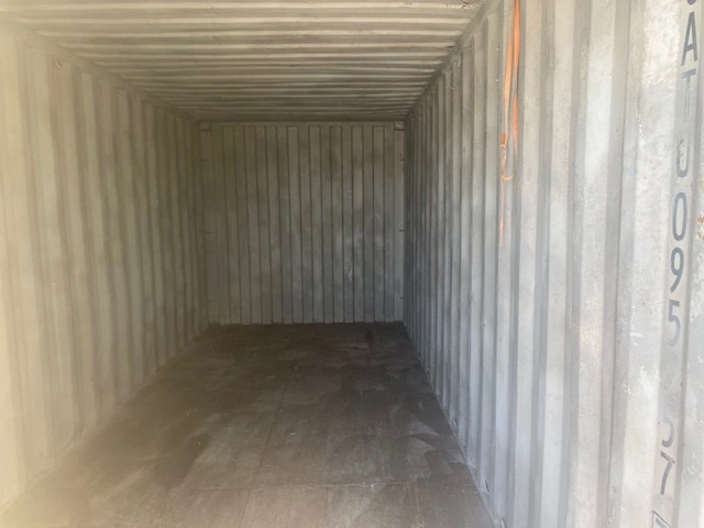 20' Storage Container image 5