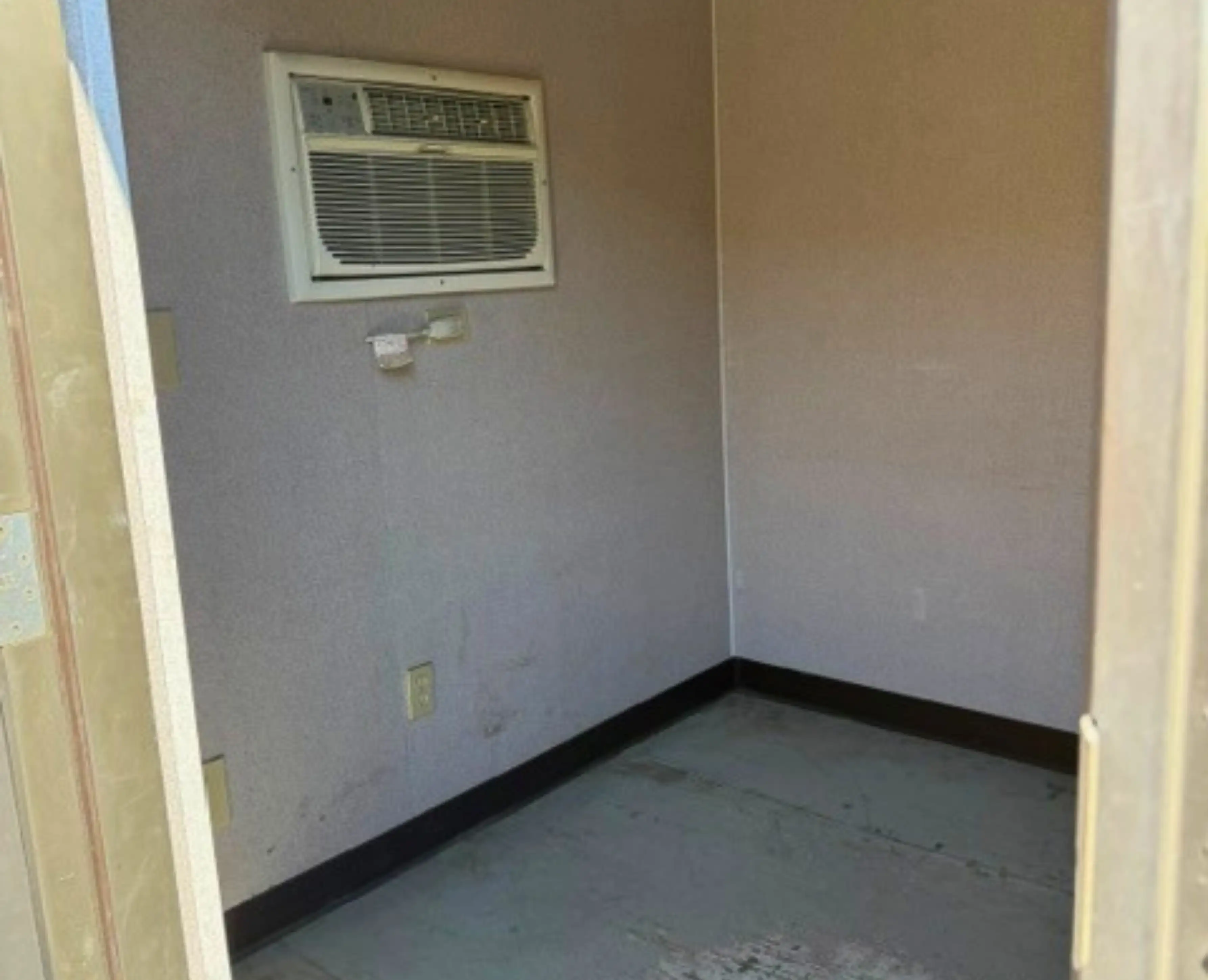 40' Office & Storage Combo image 4