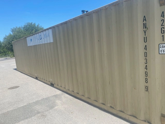 40' Storage Container image 2