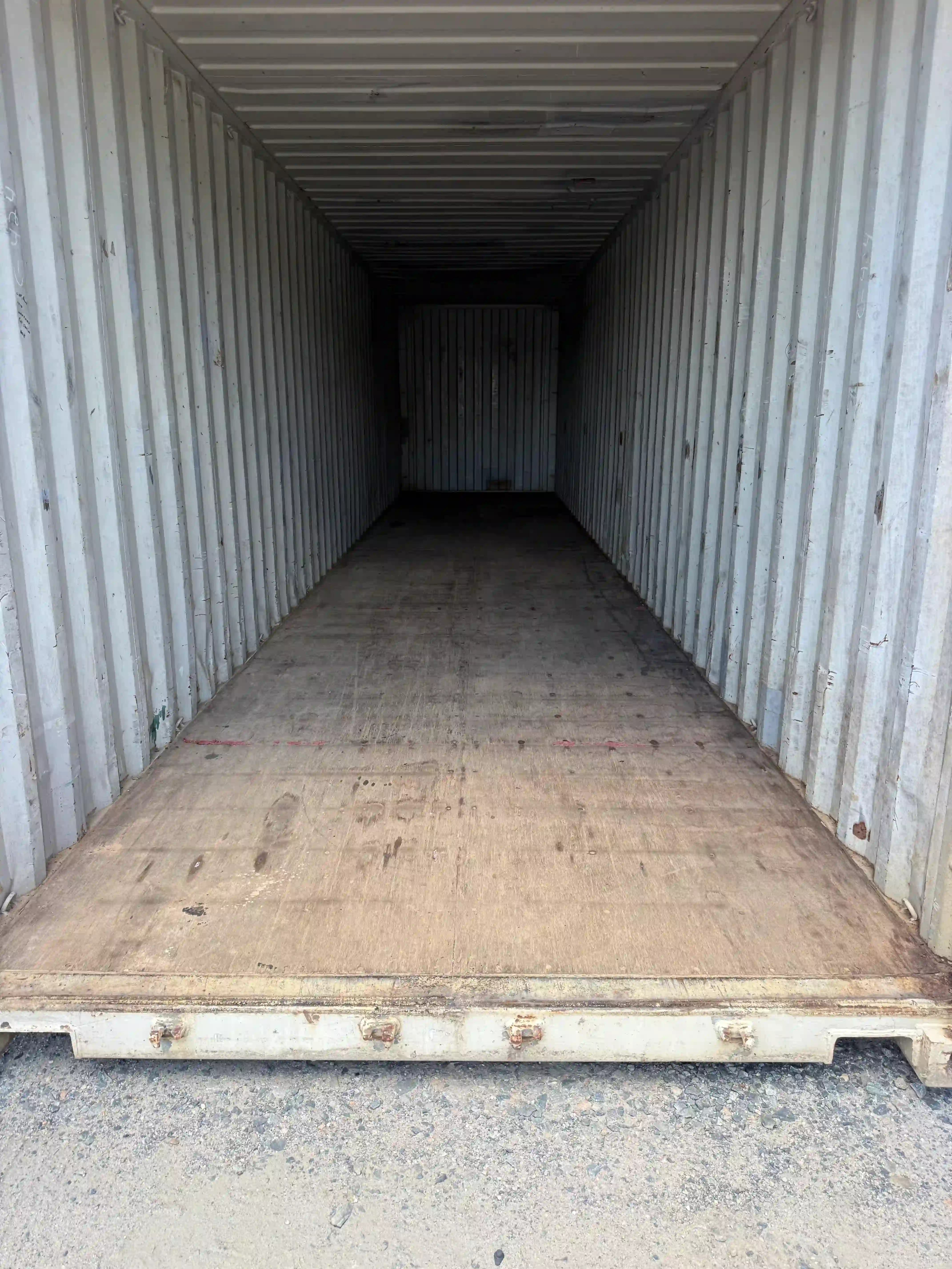 40' High Cube Storage Container image 3
