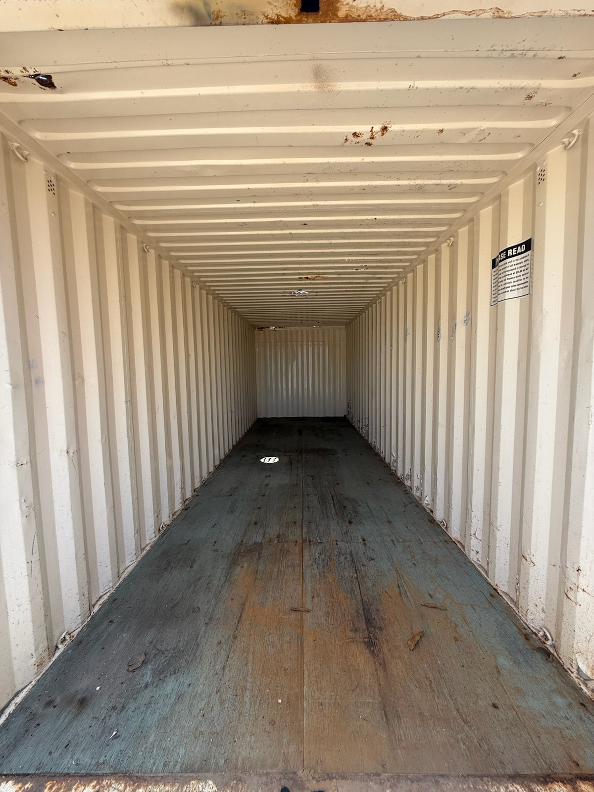 24' Storage Container image 4