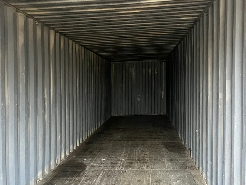40' Storage Container image 3