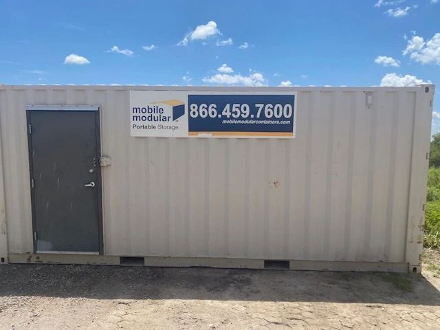 20' Storage Container image 2