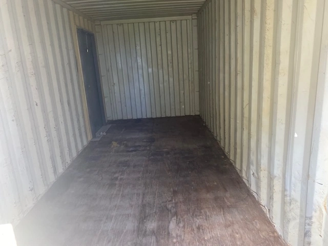 20' Storage Container image 5