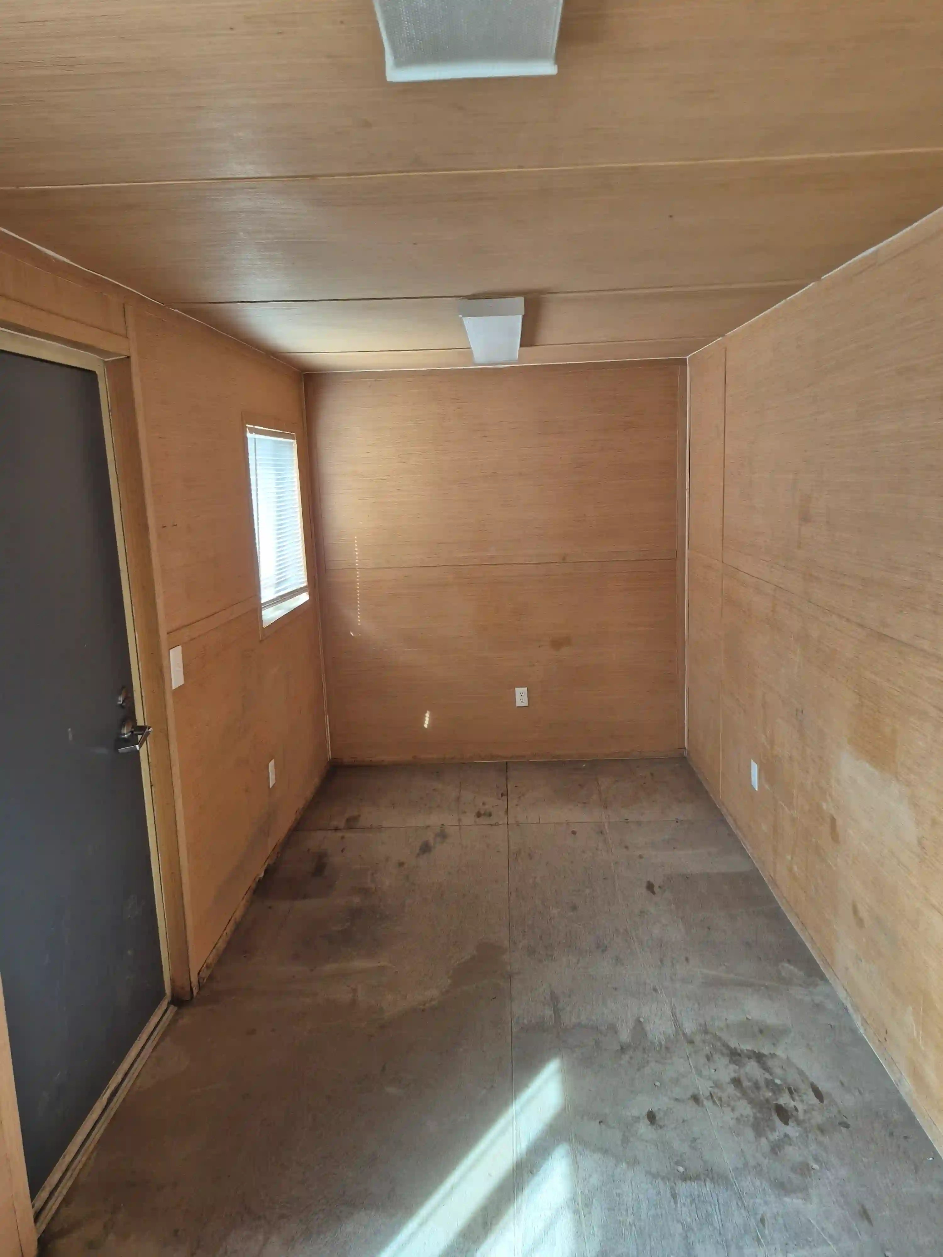 20' Office Container image 2