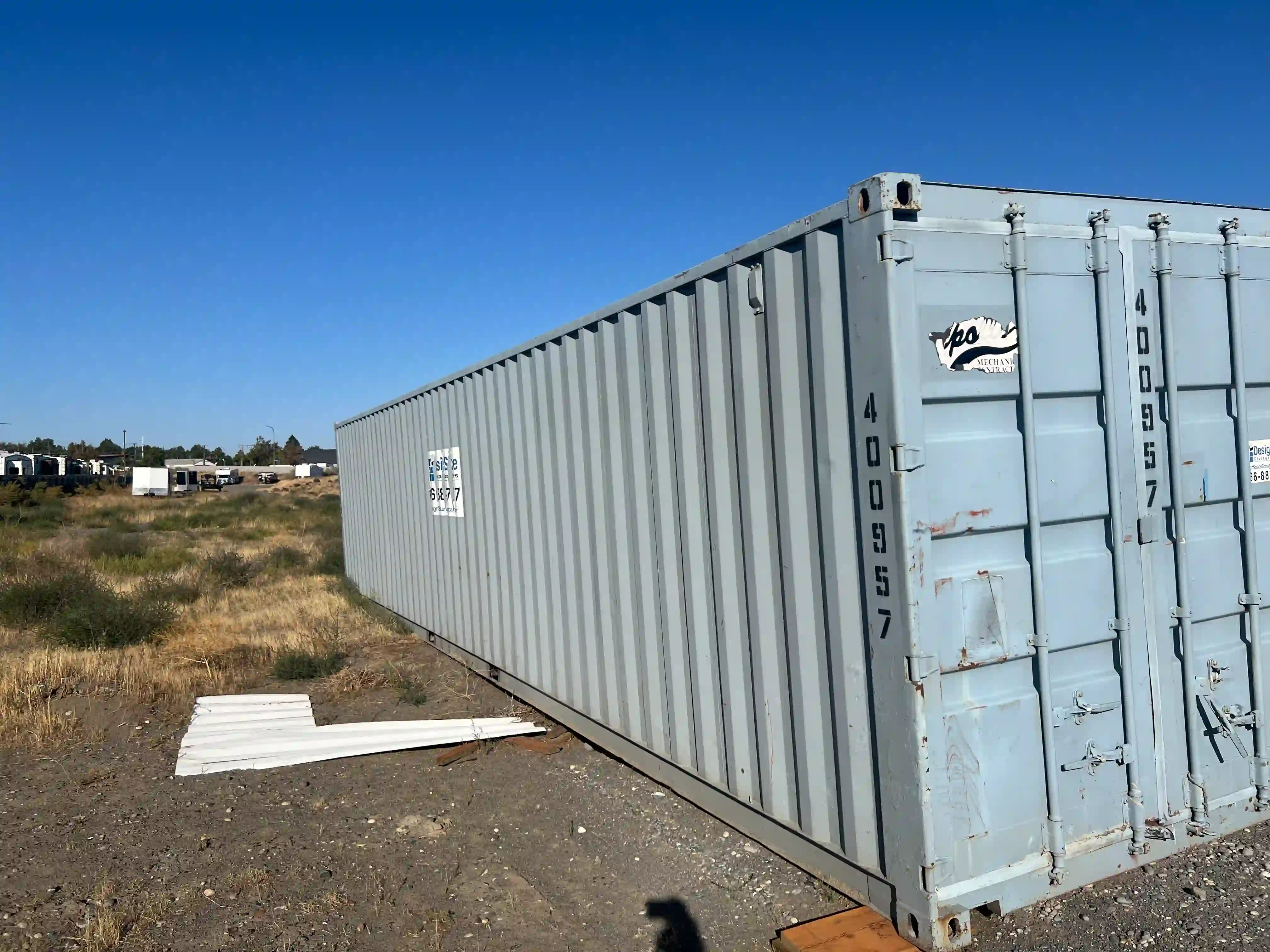 40' Storage Container image 3