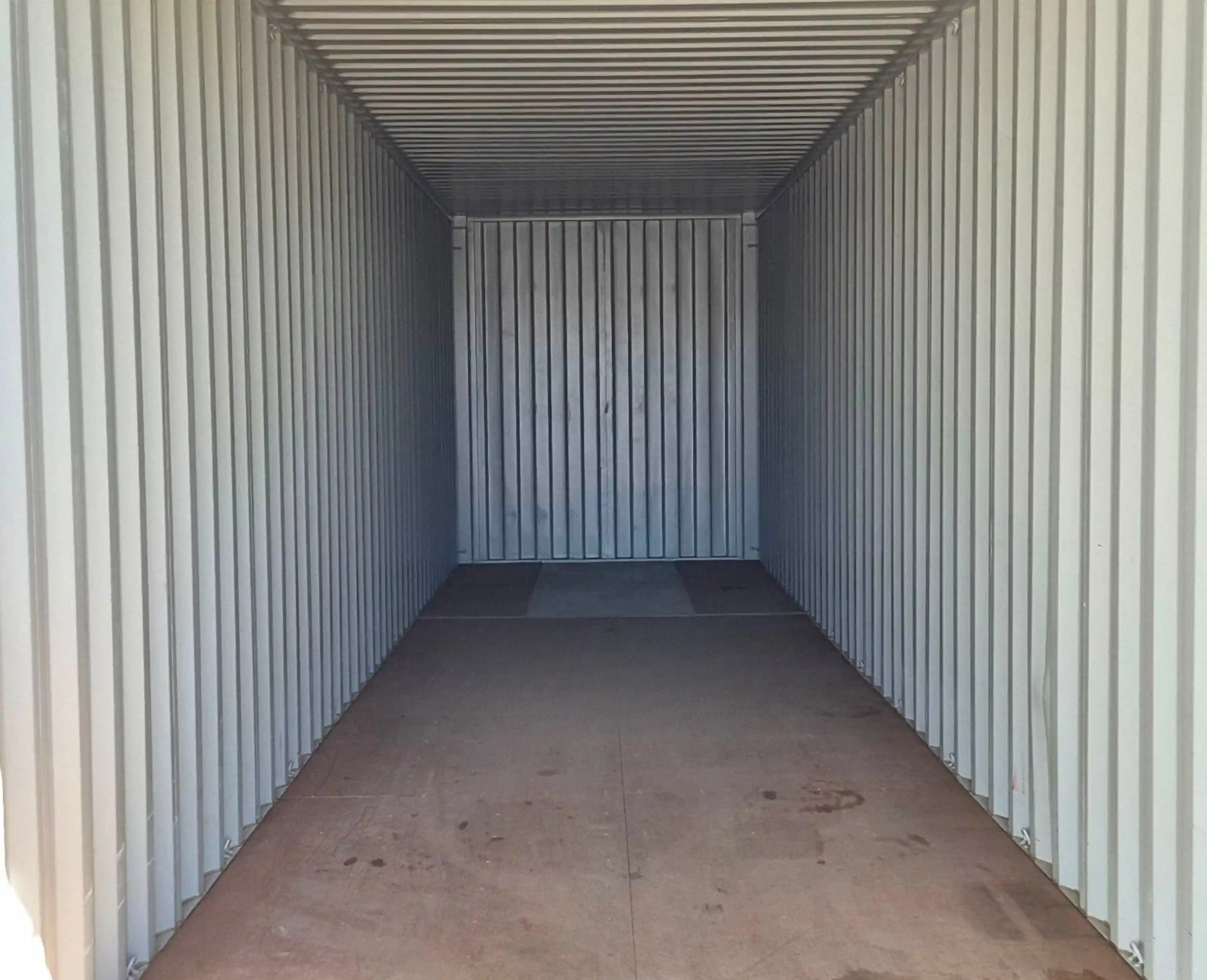 40' Storage Container image 3