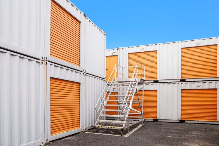 shipping container warehouse