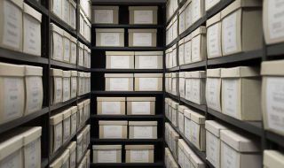 How To Set Up Shipping Containers for Records – A Nine Step Action Plan