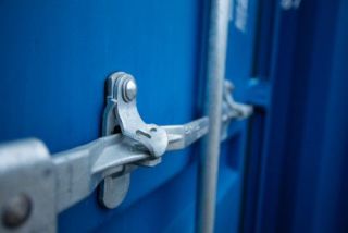 lock rod and handle.jpg