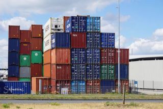 features of high cube containers.jpg