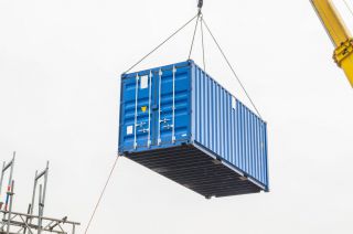 building a container shop.jpg